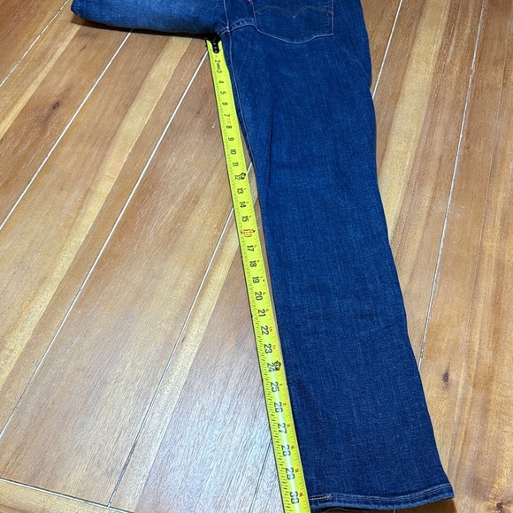 Levi’s Denim Jeans Women’s Size 31 - Picture 4 of 10